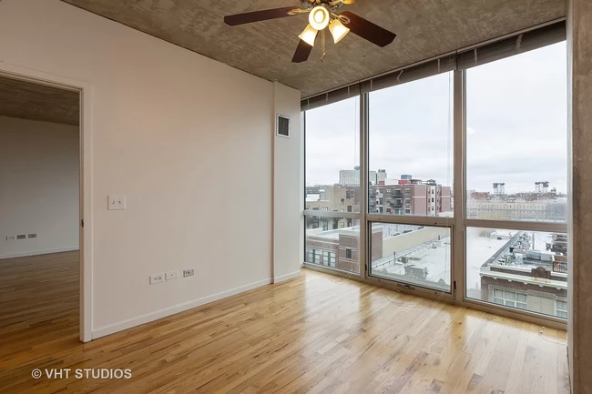 Master Bedroom - 1845 S Michigan Ave