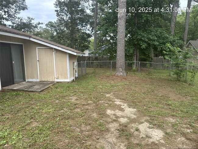 Foto del edificio - 419 Loblolly Ct