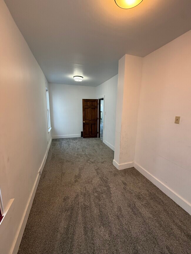 Dormitorio del primer piso - 1328 S 9th St