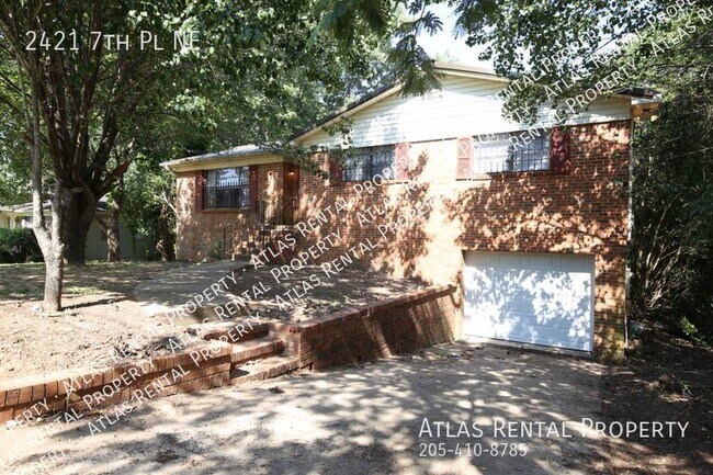 Foto del edificio - 2421 7th Pl NE