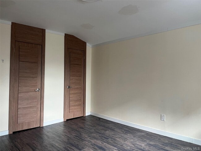 Foto del edificio - 142-01 37th Ave