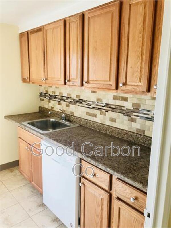 Building Photo - 299 Beattie Ave
