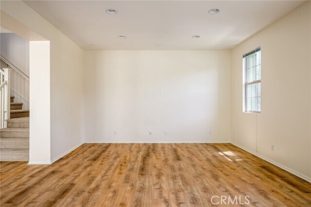 Building Photo - 92 Twin Gables