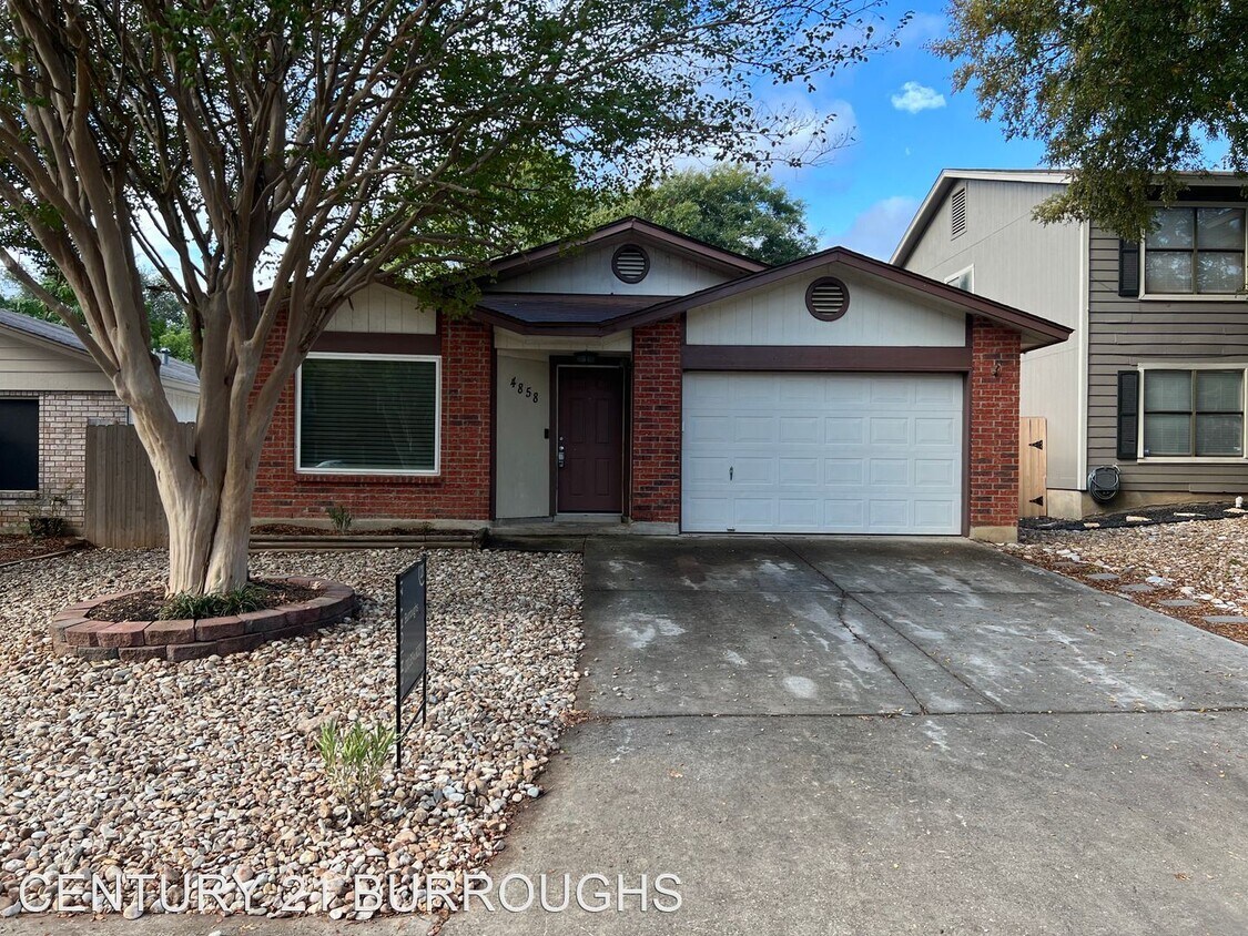 3 br, 2 bath House 4858 Camas House Rental in San Antonio, TX