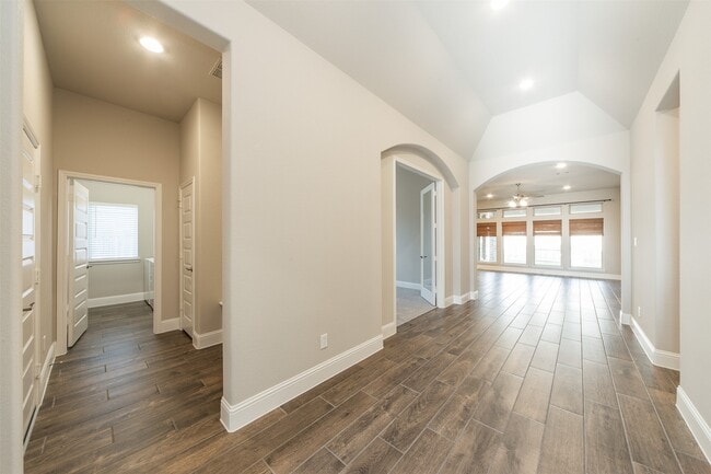 Building Photo - 4623 Primrose Valley Ln