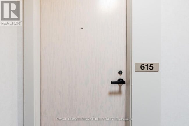 Building Photo - 8 Interchange Wy