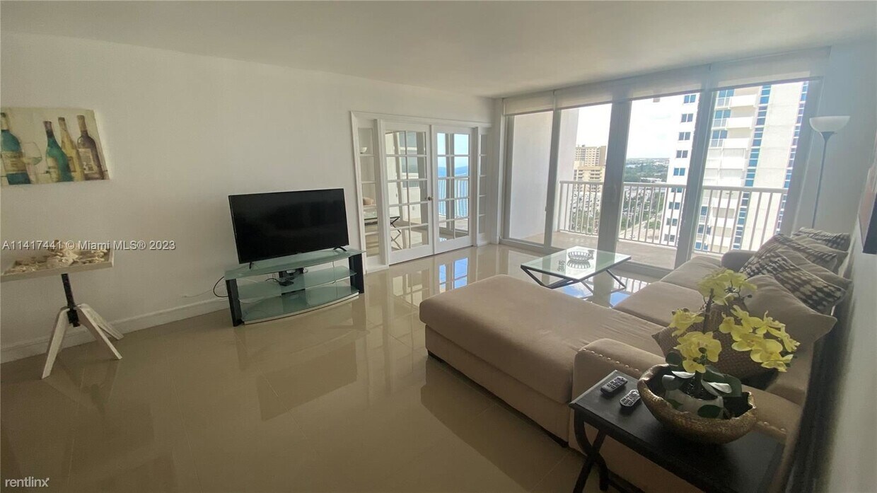 Foto principal - 2 br, 2 bath Condo - 1370 S Ocean Blvd Apt...