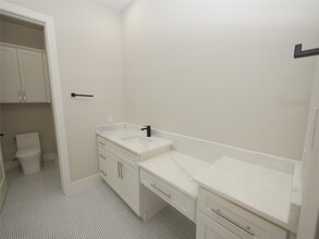 Building Photo - 7350 Cayton St