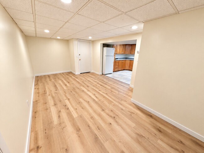 Foto del edificio - 8873 S 1275 E