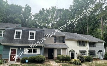 Building Photo - 1331 Springlawn Ct