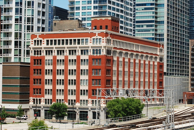 Primary Photo - 732 S Financial Pl