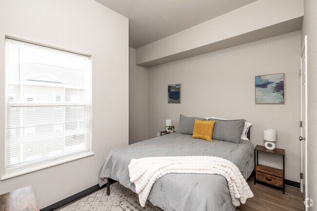 3 habitaciones, 2,5 baños, 111,5 m², segundo dormitorio - Pinnacle Villages - Waverly