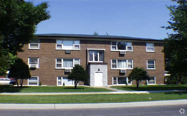 Primary Photo - 843 S York Blvd