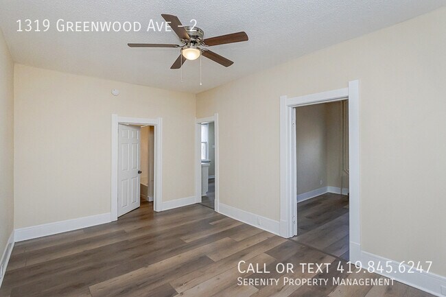 Foto del edificio - 1319 Greenwood Ave