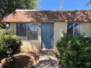 Building Photo - 491 Minnewawa Ave