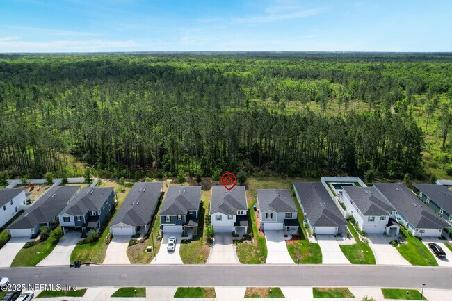 Foto del edificio - 597 Meadow Ridge Dr