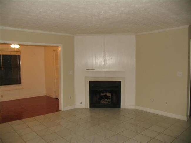 Building Photo - 906 Parkaire Crossing
