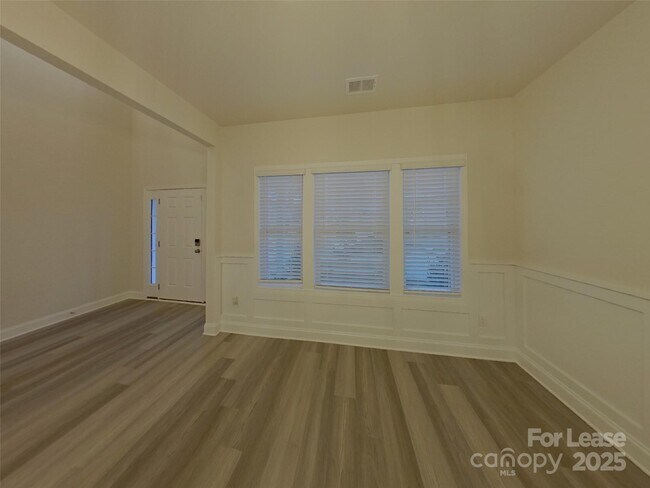 Foto del edificio - 137 Queenshall Rd