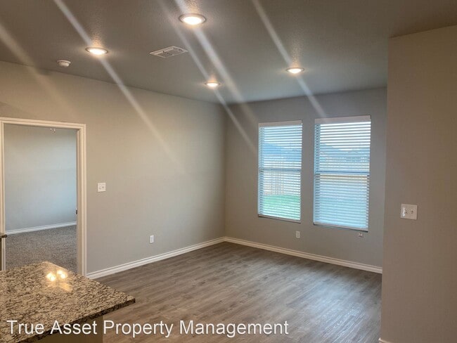 Building Photo - 3 br, 2 bath House - 7735 95th St