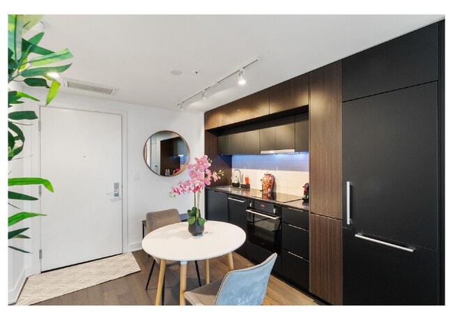 Photo du bâtiment - 1288 Rue Saint-Antoine O