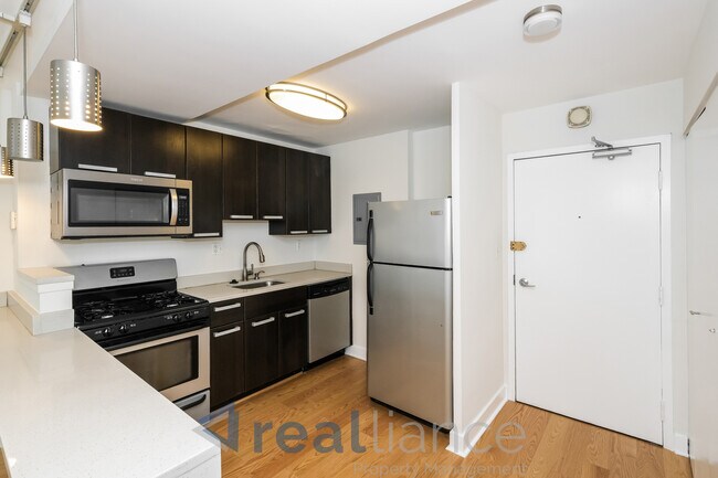 Foto del edificio - 1101 3rd St SW