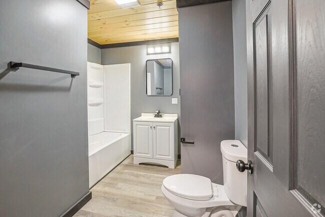Estudio - 400 pies cuadrados - Baño - 3618 Shinnston Pike