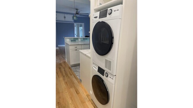 Foto del edificio - 431 W 121st St