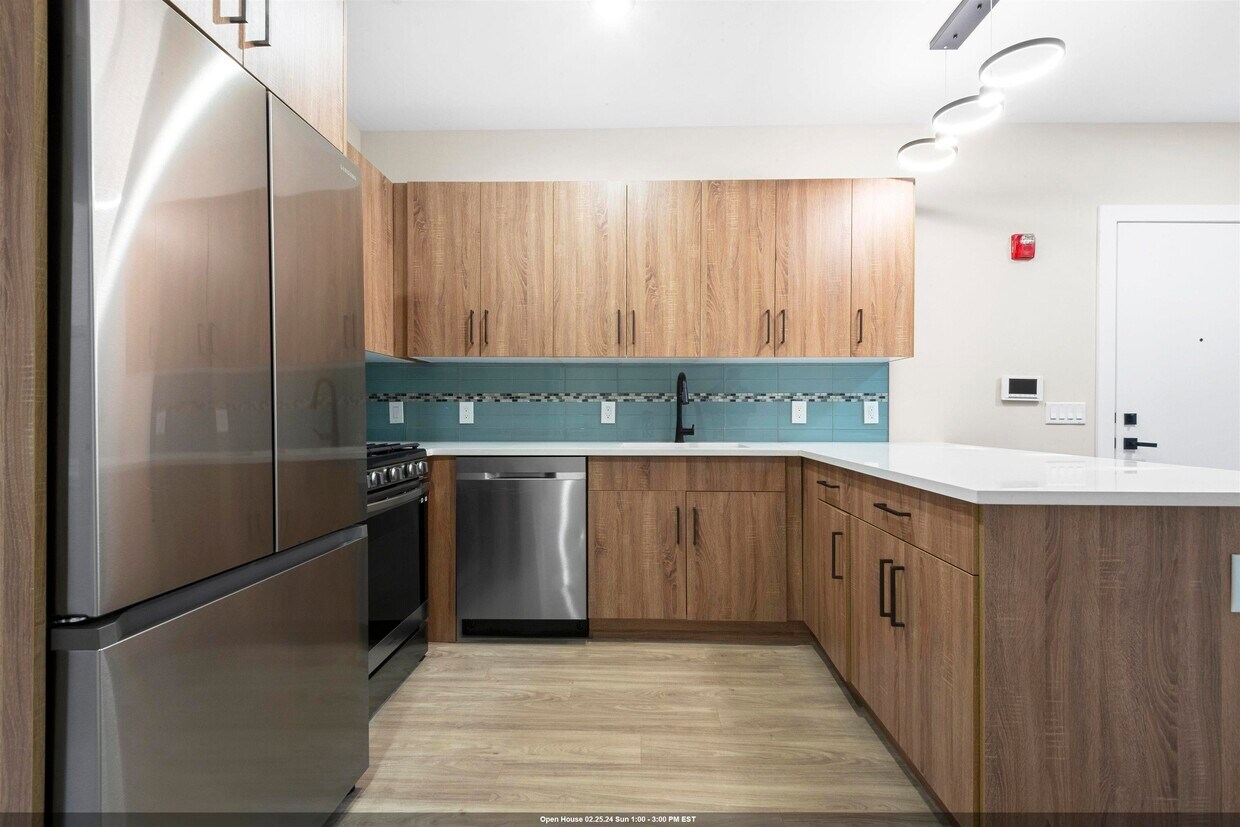 Foto principal - 212 70th St