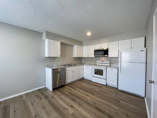 Foto del edificio - 327 SW 3rd St