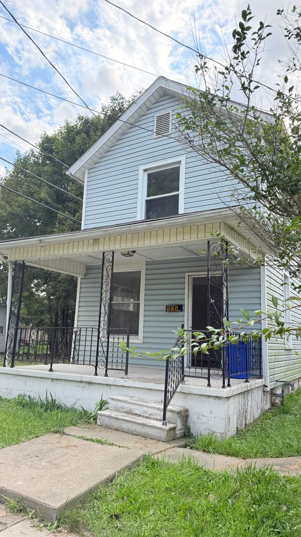 Building Photo - 509 Blaine St