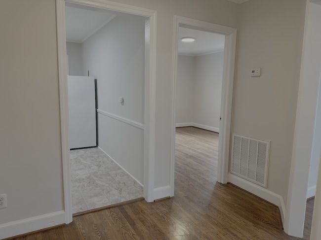 Foto del edificio - 610 S Broad St