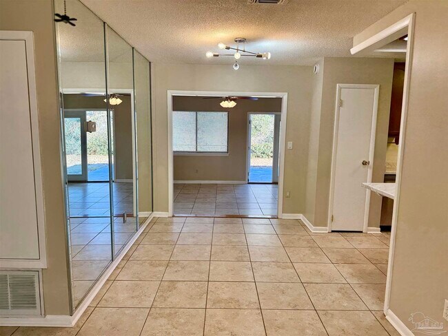 Foto del edificio - 540 El Matador Trail