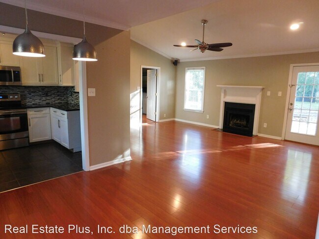 Building Photo - 3 br, 2 bath House - 3007 Red Fox Road