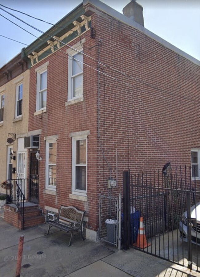 Building Photo - 308 E Wildey St