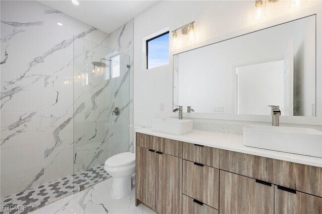 Foto del edificio - 306 NW 27th Ave