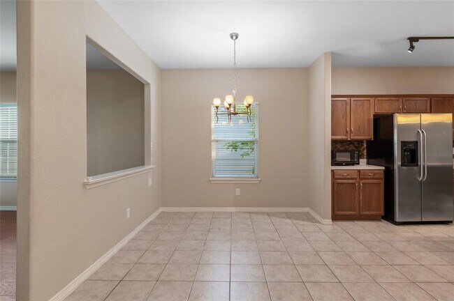 Foto del edificio - 10218 Berry Hill Ln