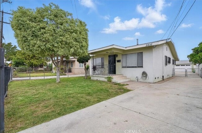 Foto del edificio - 3637 Beck Ave