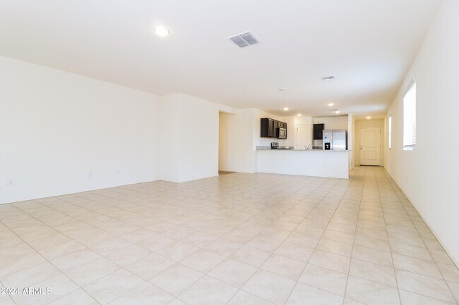 Foto del edificio - 8764 S 253rd Ave