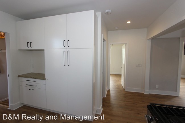 Foto del edificio - 3 br, 2 bath House - 3906 Monroe Avenue