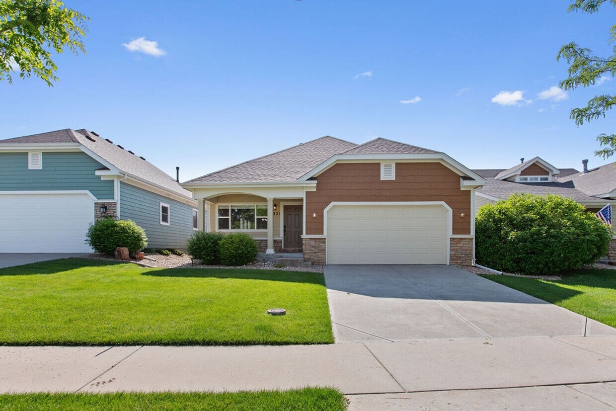 Foto principal - Charming & Updated 2-Bedroom Home in Greeley!