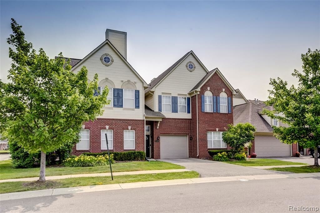 12349 1st Ave S, Southgate, MI 48195 Condo for Rent in Southgate, MI