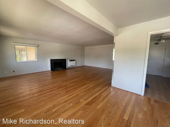 Building Photo - 3 br, 2 bath House - 2831 Miradero Dr #B