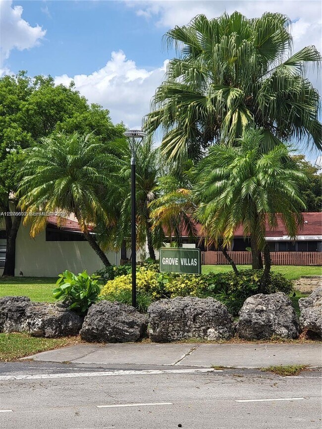 Foto del edificio - 5834 SW 144th Cir Pl