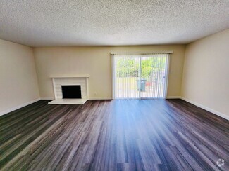 Building Photo - 12091 Cherry St
