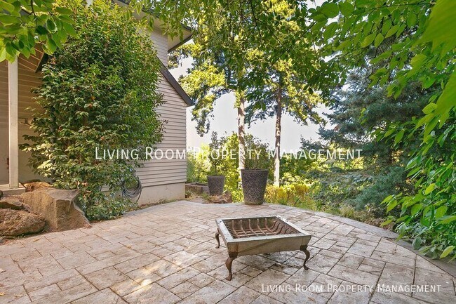 Foto del edificio - Craftsman Cottage with Garden and Spectacu...