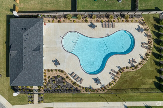Aerial Photo - Cedar Crest