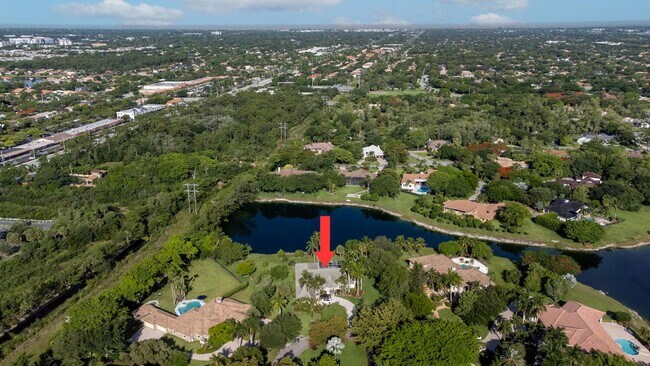 Foto del edificio - Northwest 47th Drive, Coral Springs, FL 33067 - 6 BR 5 BA single-family home