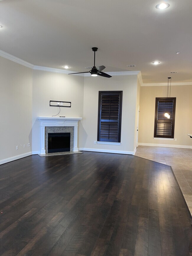 Foto del edificio - 4811 Spears St