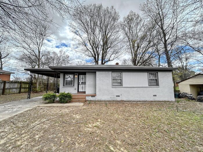 Primary Photo - 1861 Coventry Dr