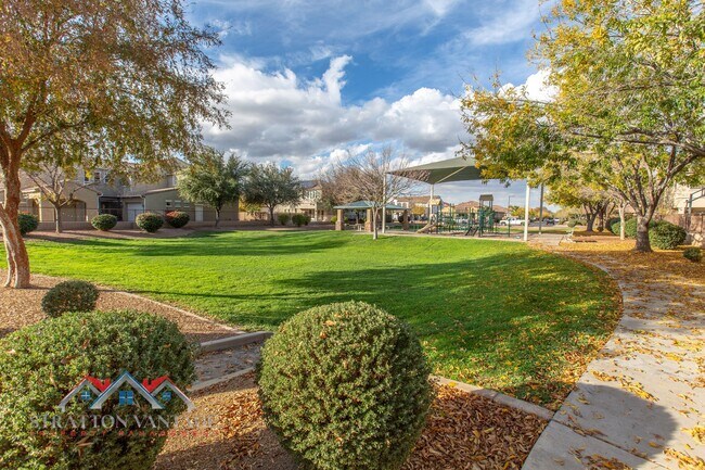 Foto del edificio - 20309 E Avenida Del Valle